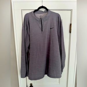 Nike Dri Fit Lightweight Men’s Quarter Zip size 4xl